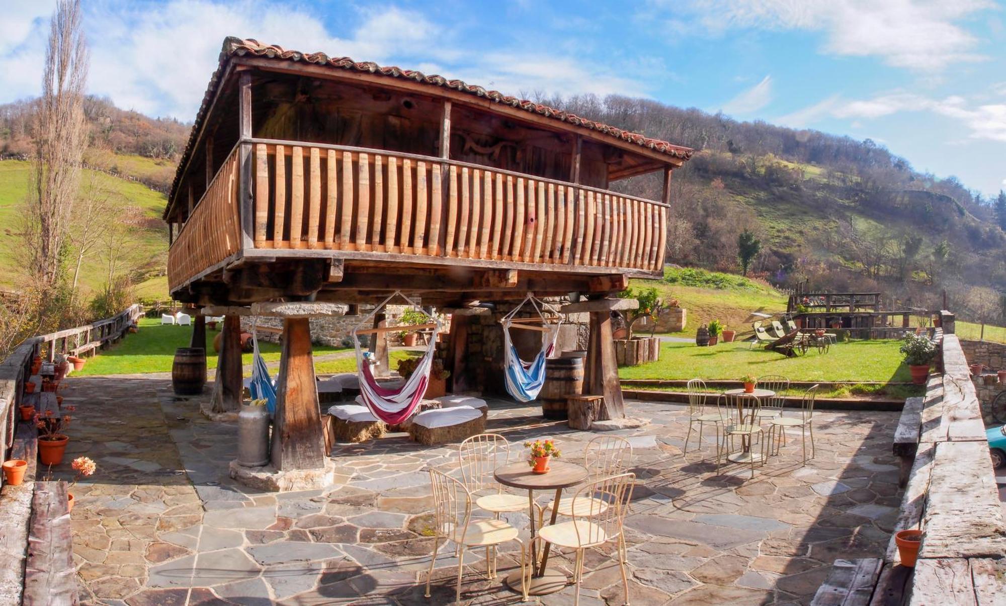 Casona De El Castaniu Hotel Serrapio Eksteriør billede
