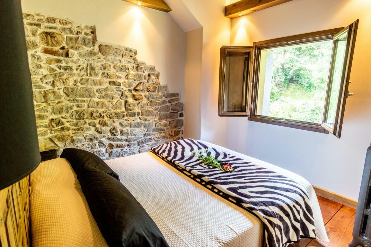Casona De El Castaniu Hotel Serrapio Eksteriør billede