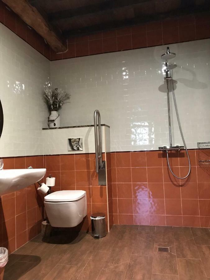 Casona De El Castaniu Hotel Serrapio Eksteriør billede